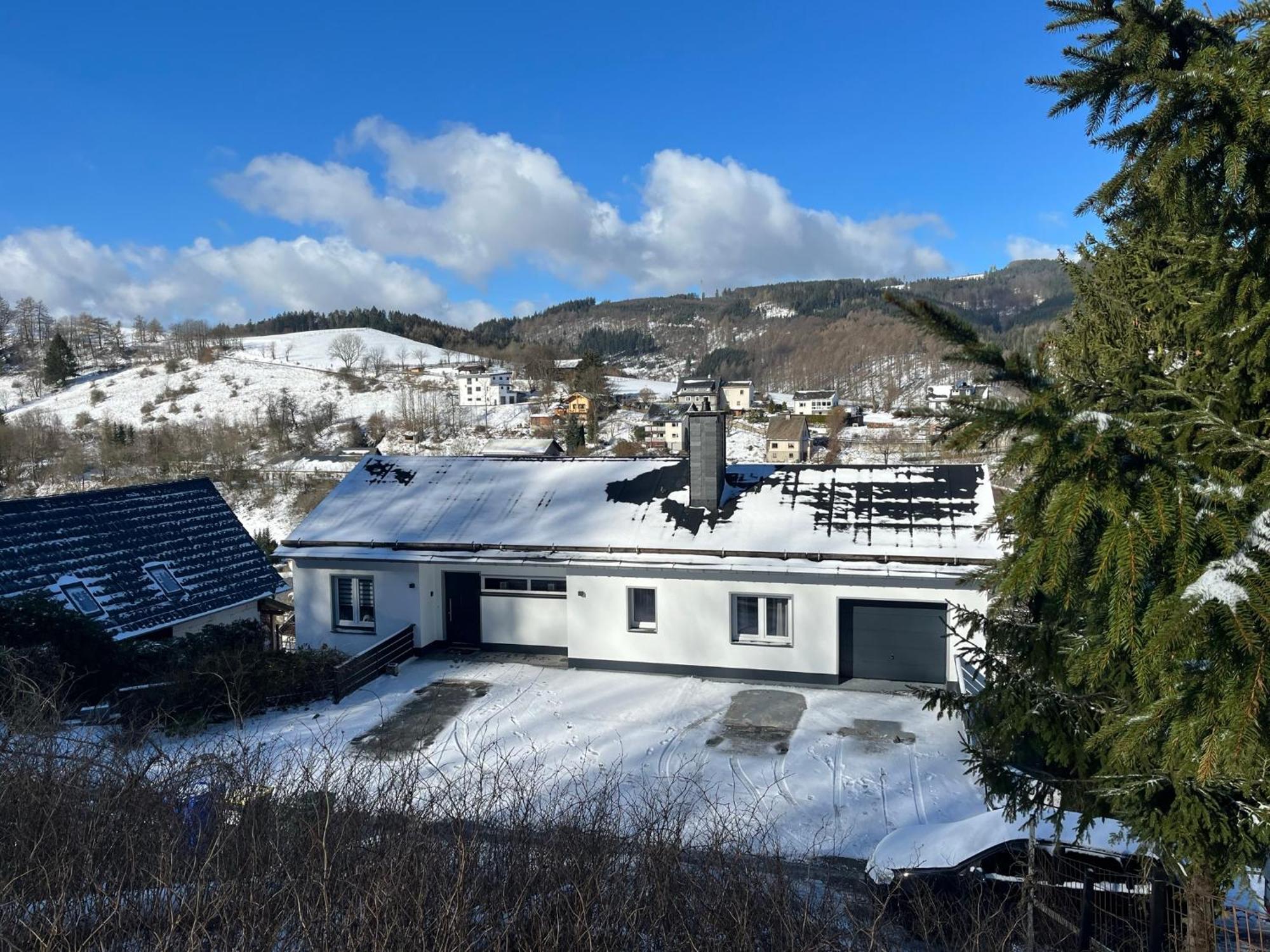 Panoramablick Willingen Schwalefeld Apartment Exterior photo